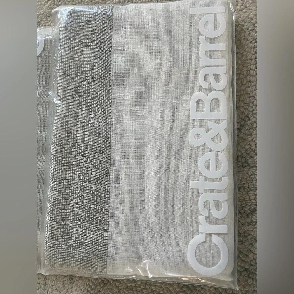Crate & barrel Curtain panel. NWOT.
